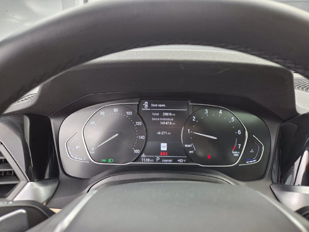Used 2021 BMW 330i Sedan w/ Convenience Package RWD image 31