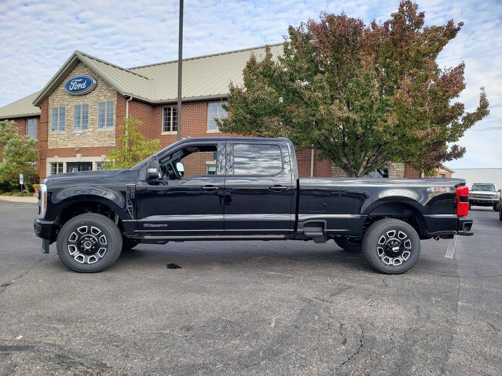 New 2026 Ford F250 Platinum AWD/4WD image 2