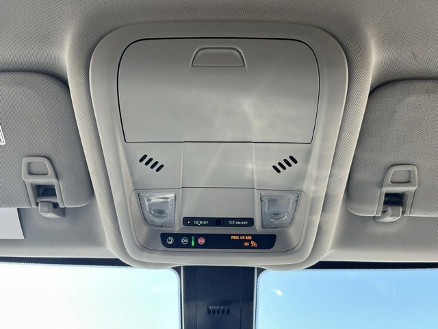 Used 2024 Chevrolet Equinox LT image 16