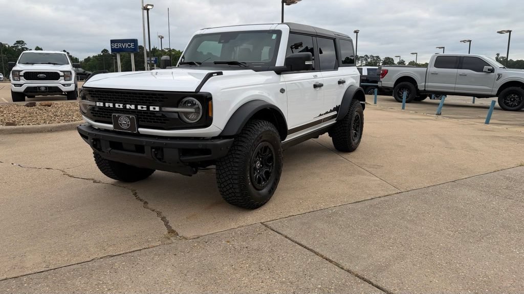 Used 2022 Ford Bronco Wildtrak AWD/4WD image 2