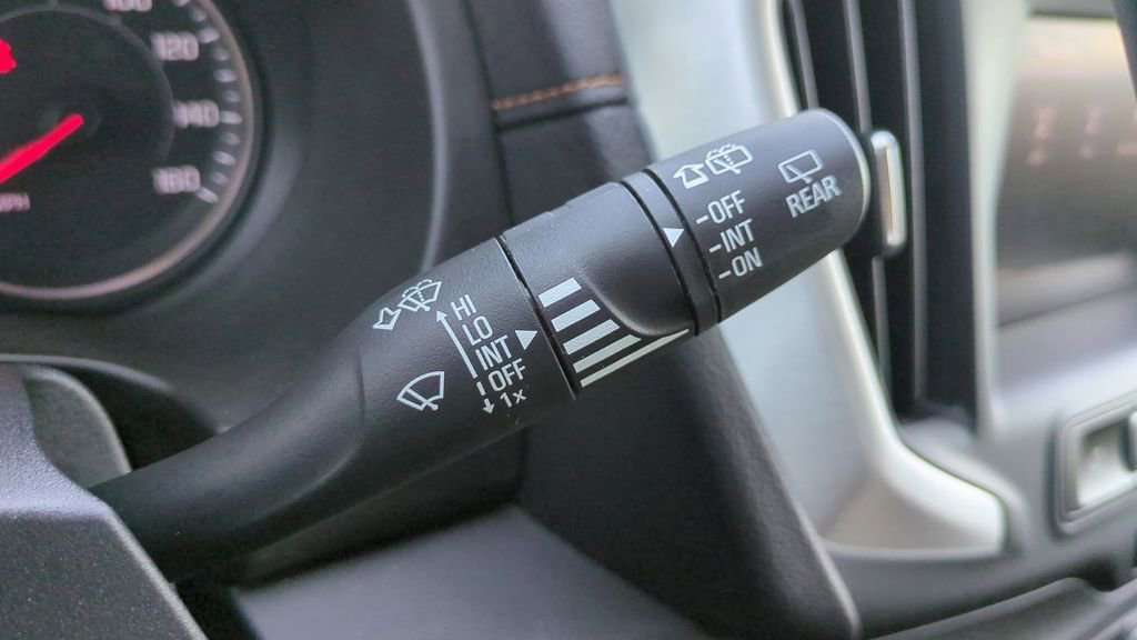 Used 2021 GMC Terrain SLE w/ Driver Convenience Package image 30