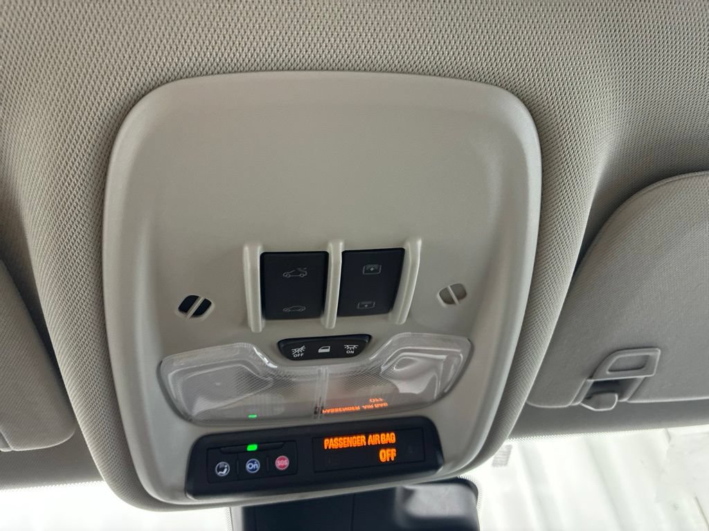Used 2023 Buick Encore GX Select w/ Experience Buick Package FWD image 23