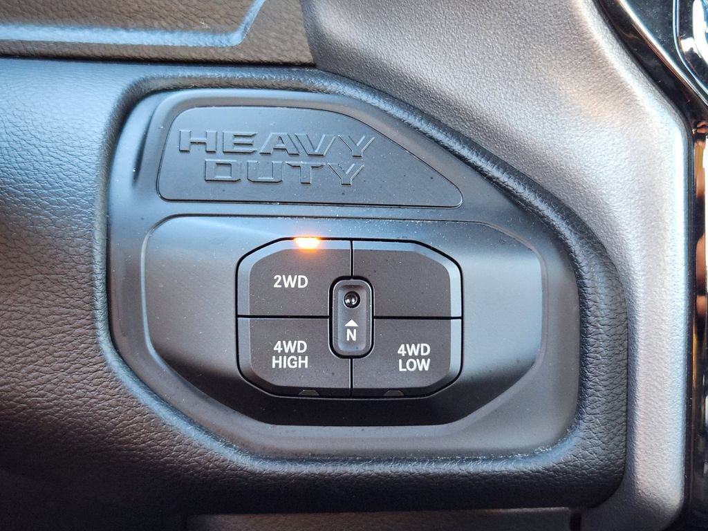 Used 2025 RAM 2500 Big Horn AWD/4WD image 21