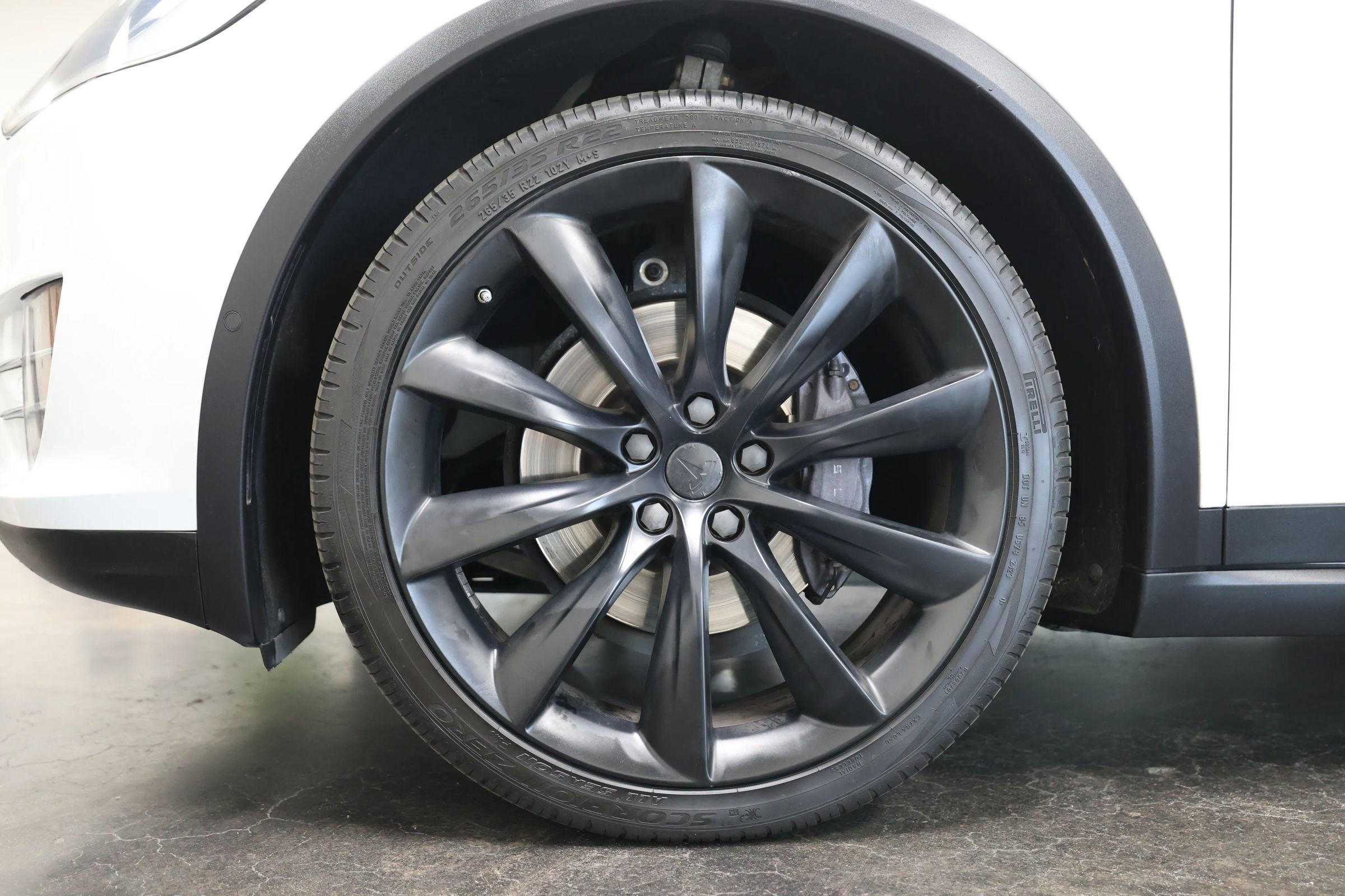 Used 2017 Tesla Model X 100D image 18