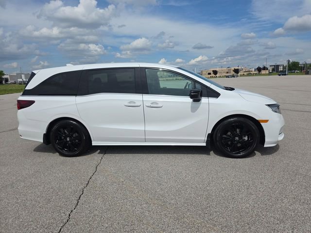 Certified 2024 Honda Odyssey Sport image 14