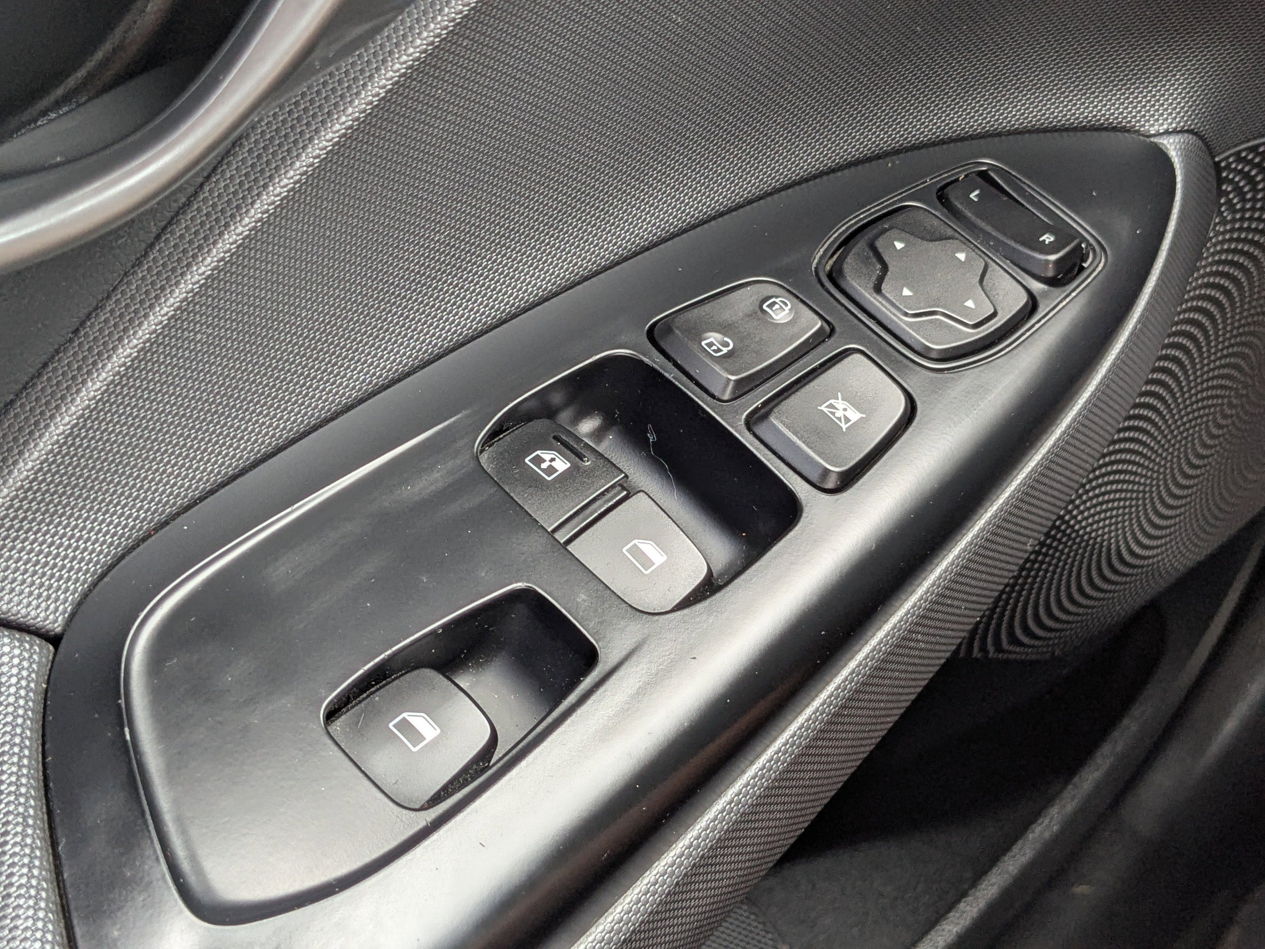 Used 2019 Hyundai Veloster Turbo FWD image 23