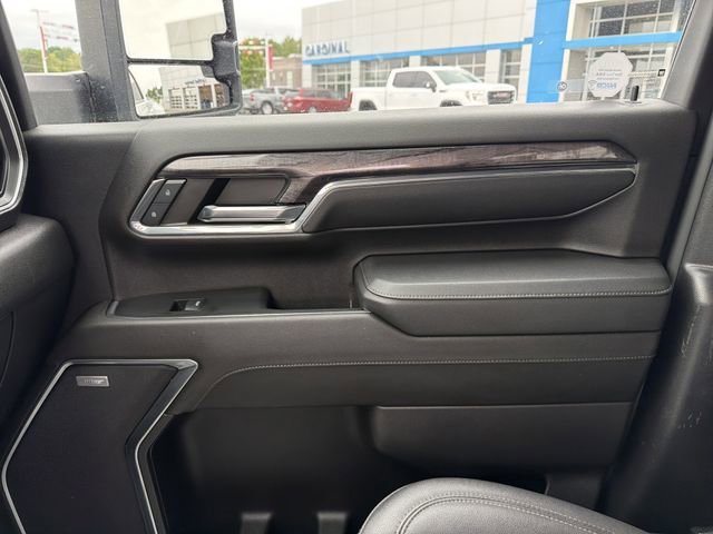 Used 2024 Chevrolet Silverado 3500 LTZ w/ LTZ Plus Package AWD/4WD image 26