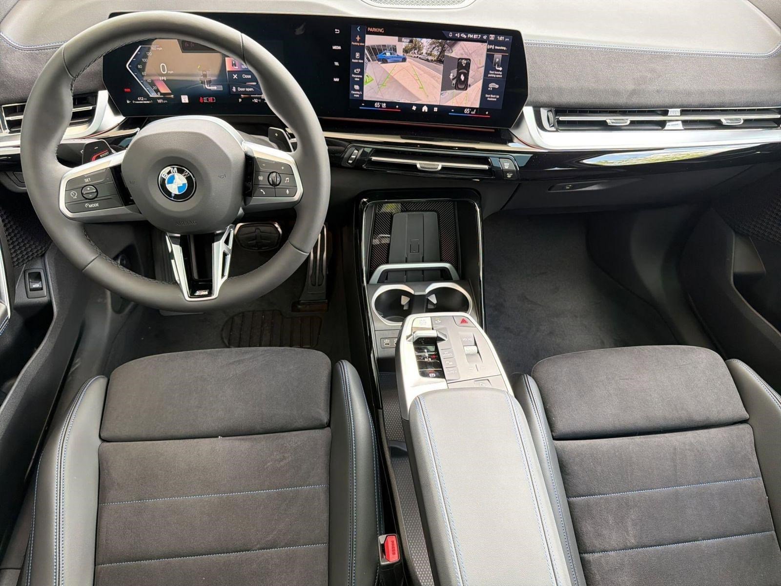 New 2026 BMW X2 xDrive28i w/ Technology Package AWD/4WD image 16
