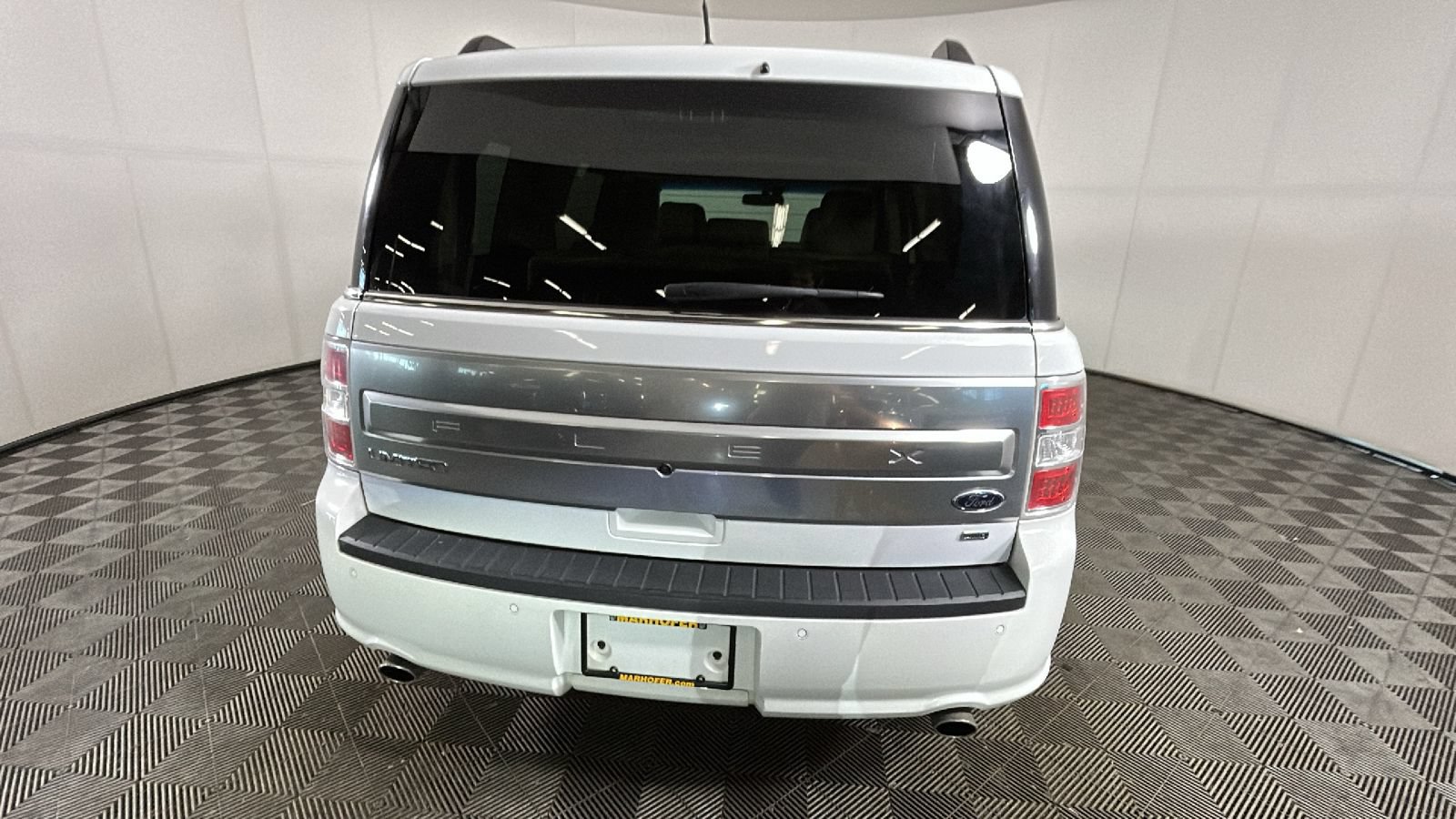 Used 2017 Ford Flex Limited AWD/4WD image 4