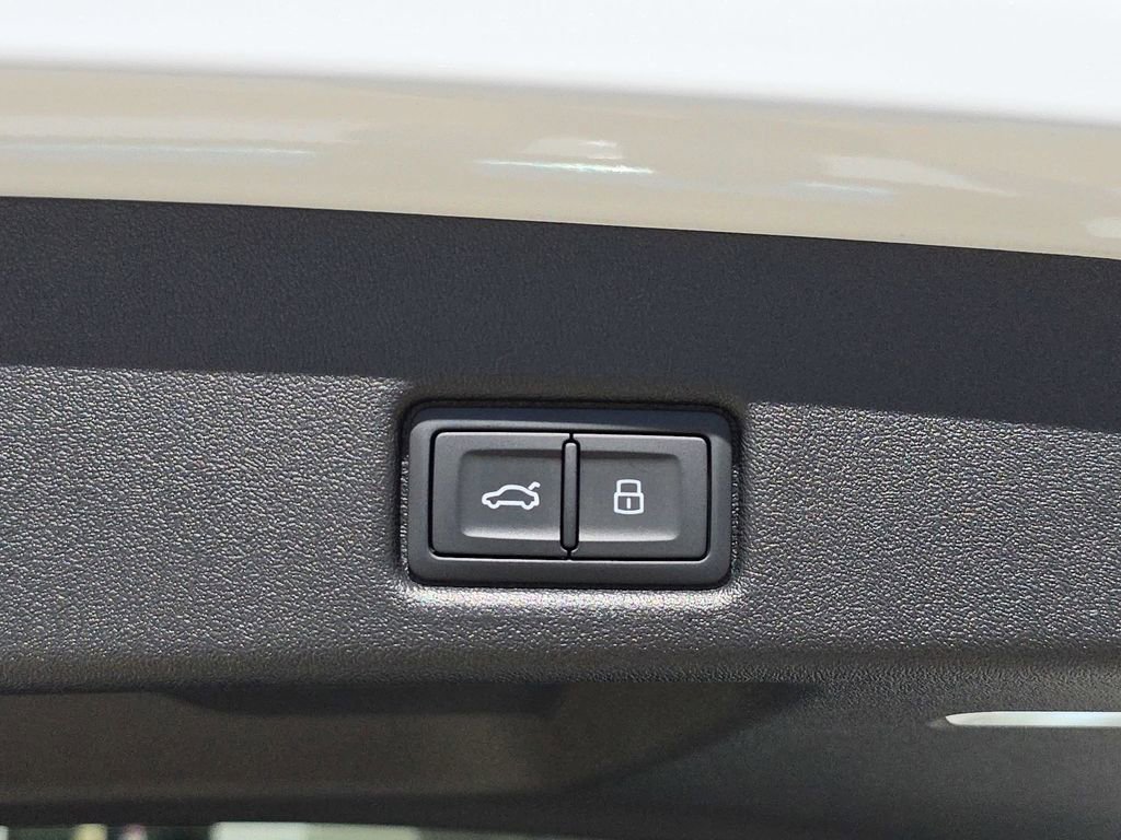 New 2026 Audi Q5 Premium Plus image 13