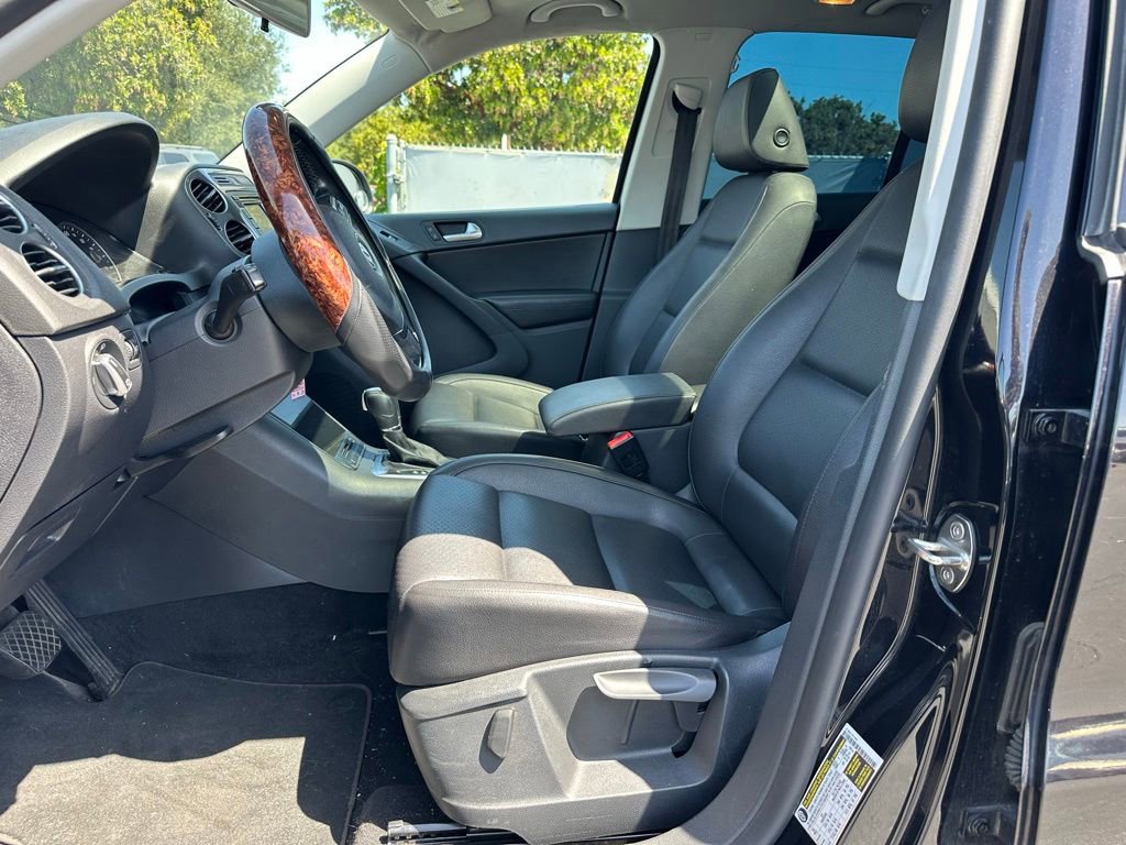 Used 2013 Volkswagen Tiguan SE AWD/4WD image 7