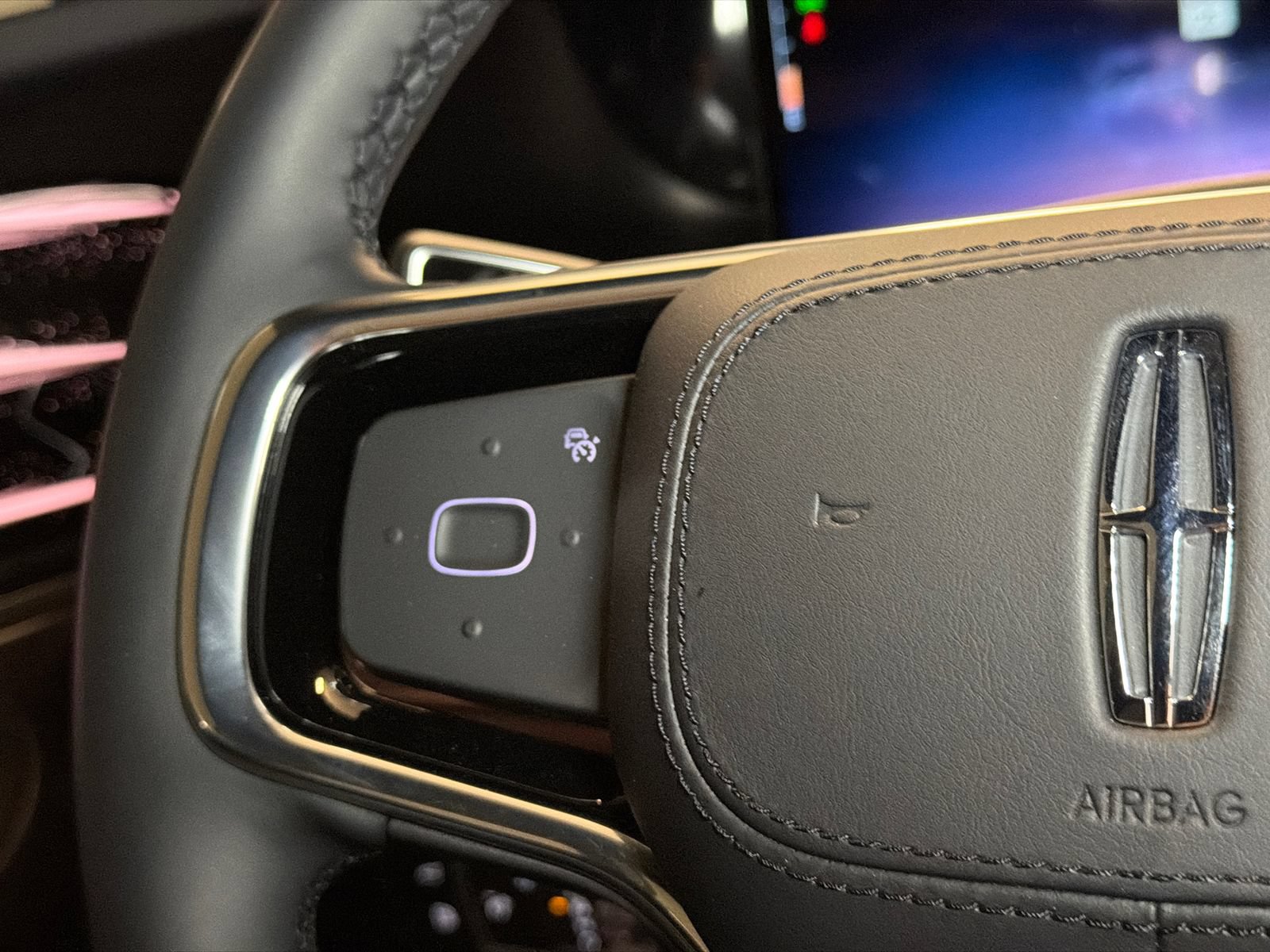 New 2026 Lincoln Nautilus Reserve AWD/4WD image 19