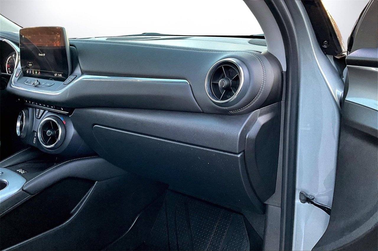 Used 2024 Chevrolet Blazer LT w/ Convenience Package image 18