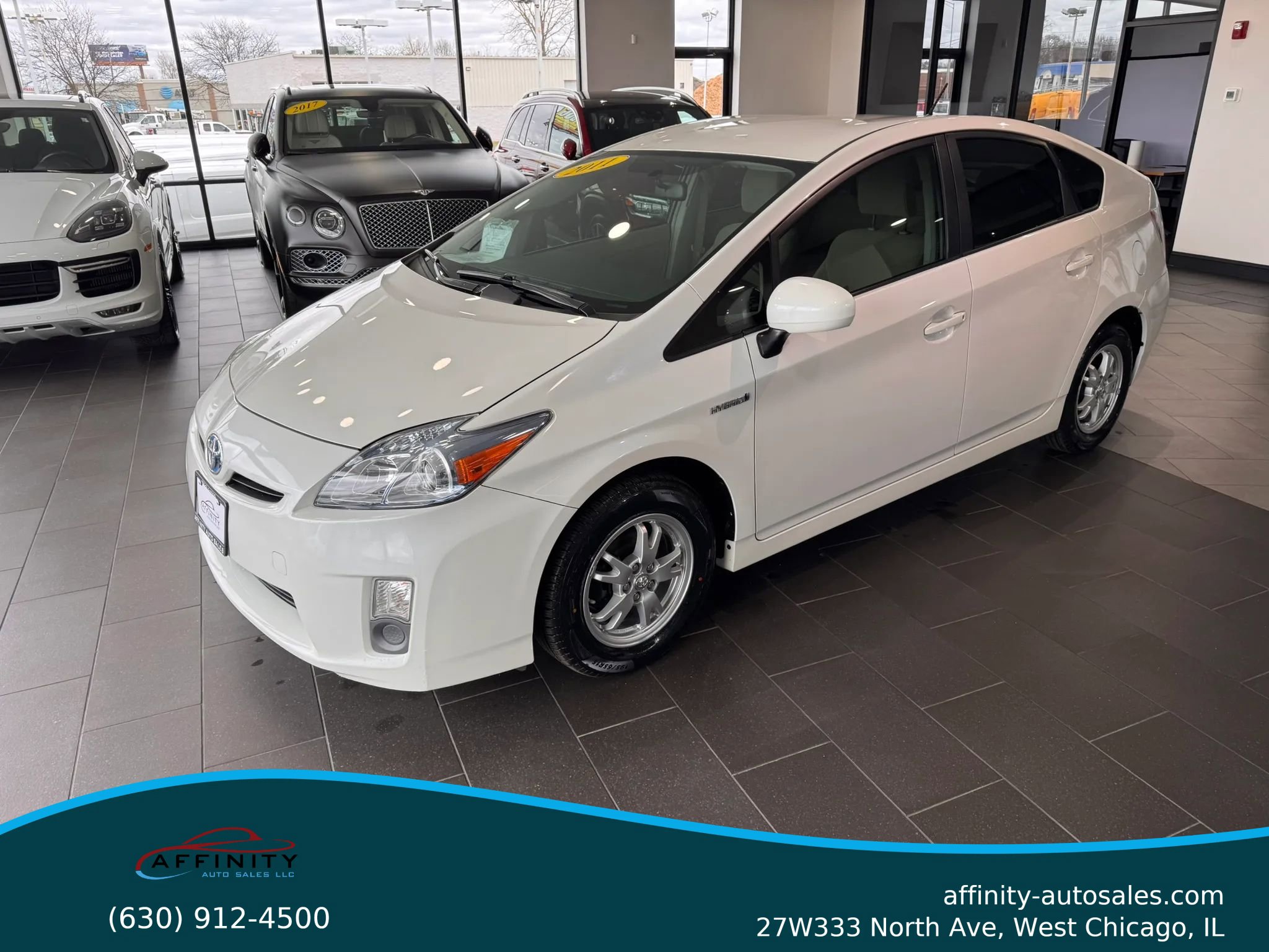 Used 2011 Toyota Prius Two FWD image 1