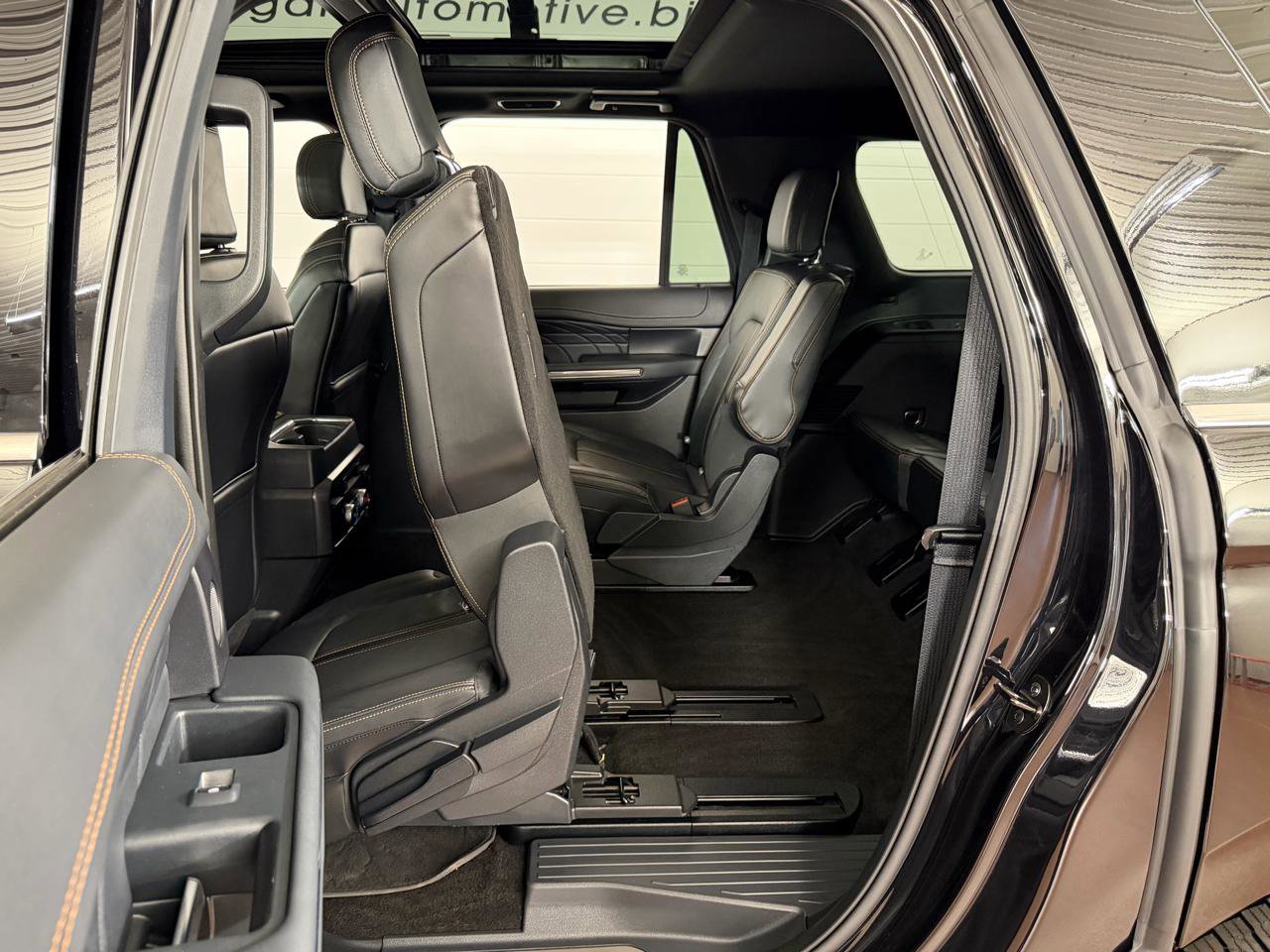 Used 2023 Ford Expedition Max Platinum AWD/4WD image 35