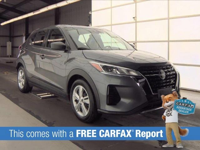 Used 2024 Nissan Kicks S image 2
