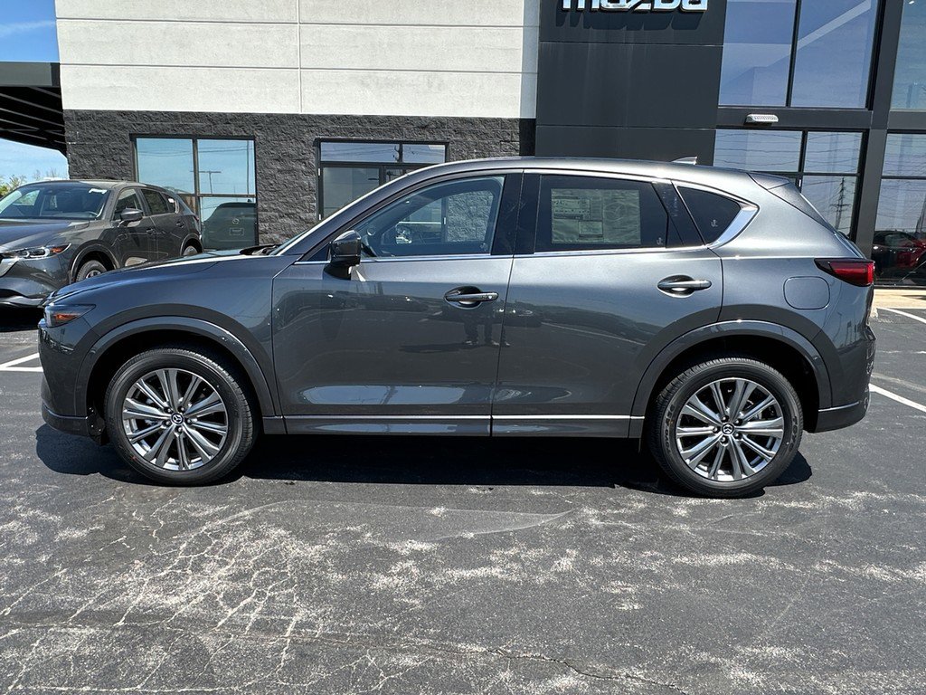 New 2025 MAZDA CX-5 Signature AWD/4WD image 2