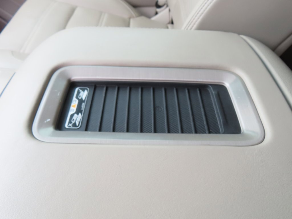 Used 2016 GMC Yukon XL Denali w/ Open Road Package image 12