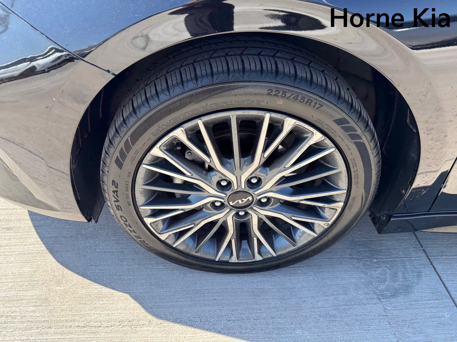 Certified 2024 Kia Forte GT-Line image 8