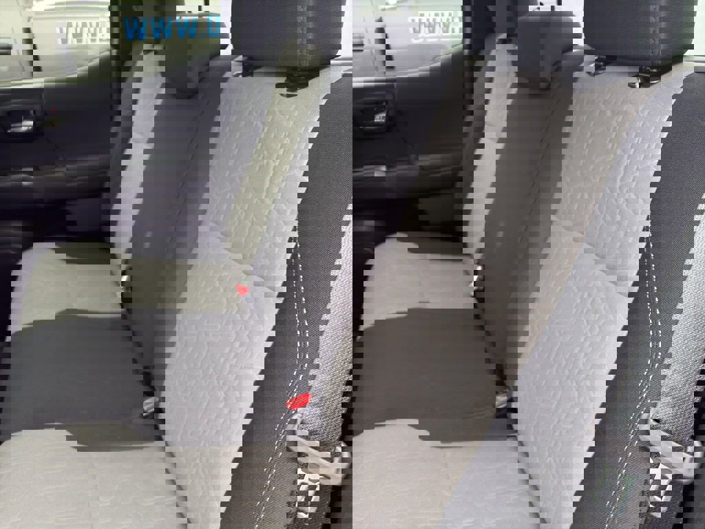 Used 2022 Toyota Tacoma TRD Sport image 23