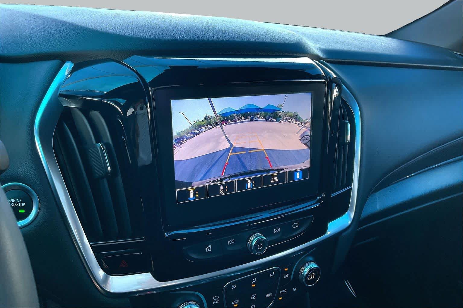 Used 2023 Chevrolet Traverse RS w/ LPO, Floor Liner Package FWD image 26