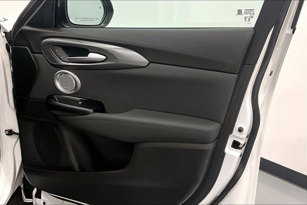 Used 2024 Alfa Romeo Tonale Veloce image 19