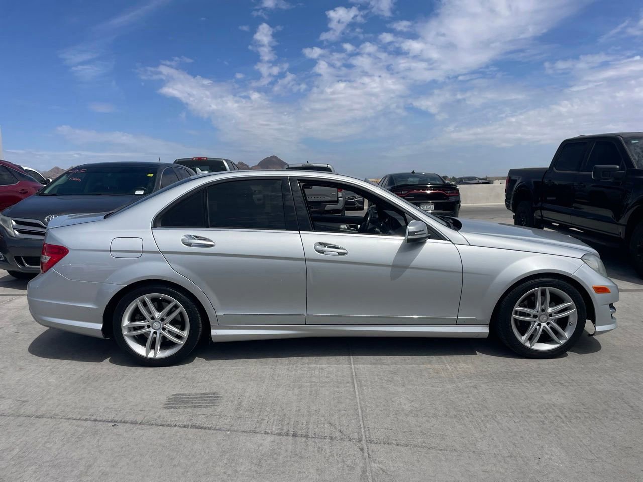 Used 2014 Mercedes-Benz C 250 Sedan image 3