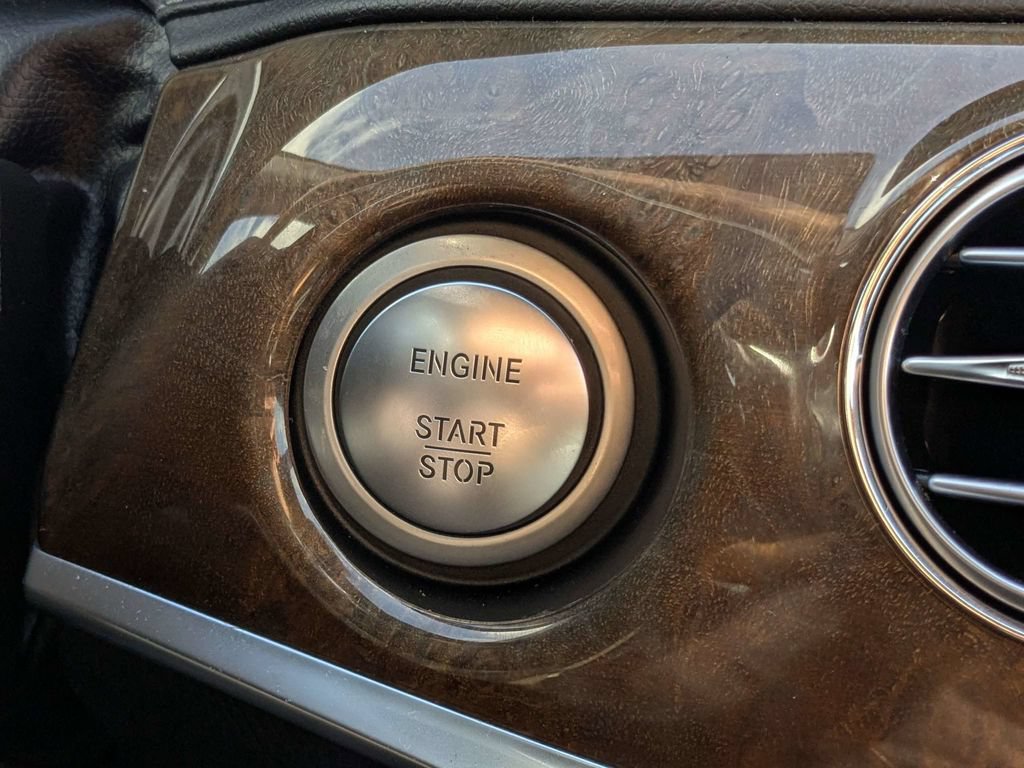 Used 2015 Mercedes-Benz S 550 4MATIC Sedan image 27