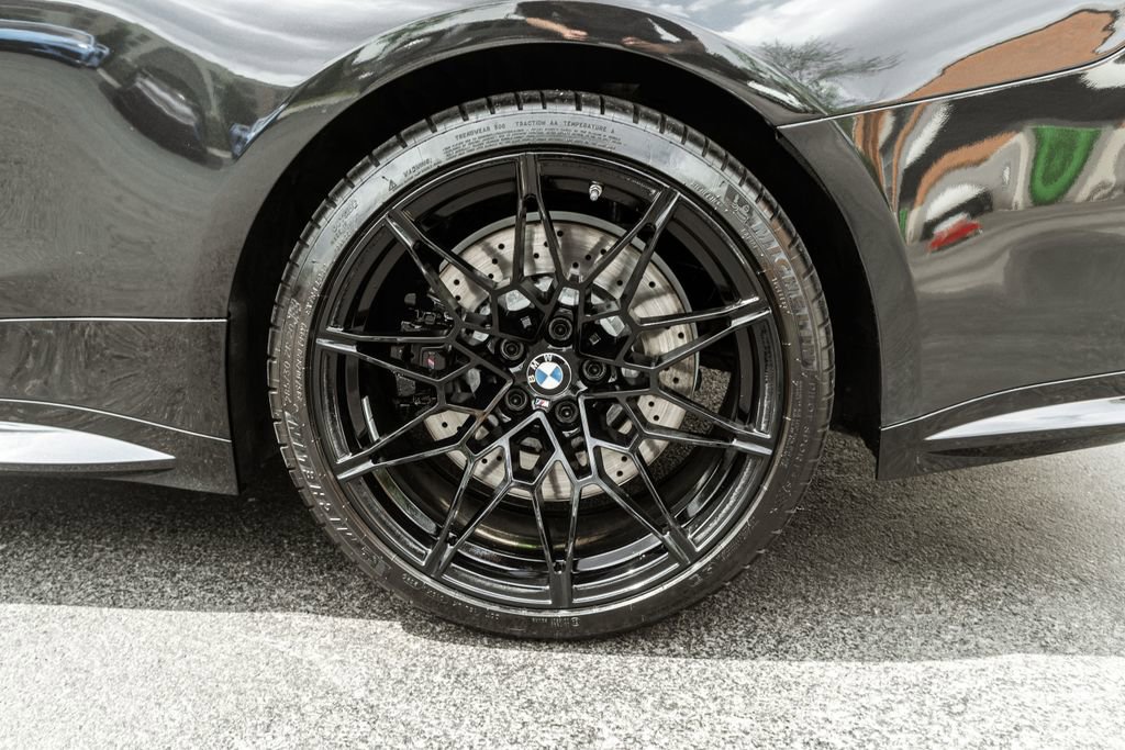 Used 2022 BMW M4 Competition w/ M Carbon Exterior Package RWD image 36