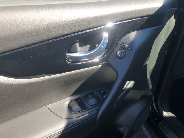 Certified 2022 Nissan Rogue Sport SL image 14