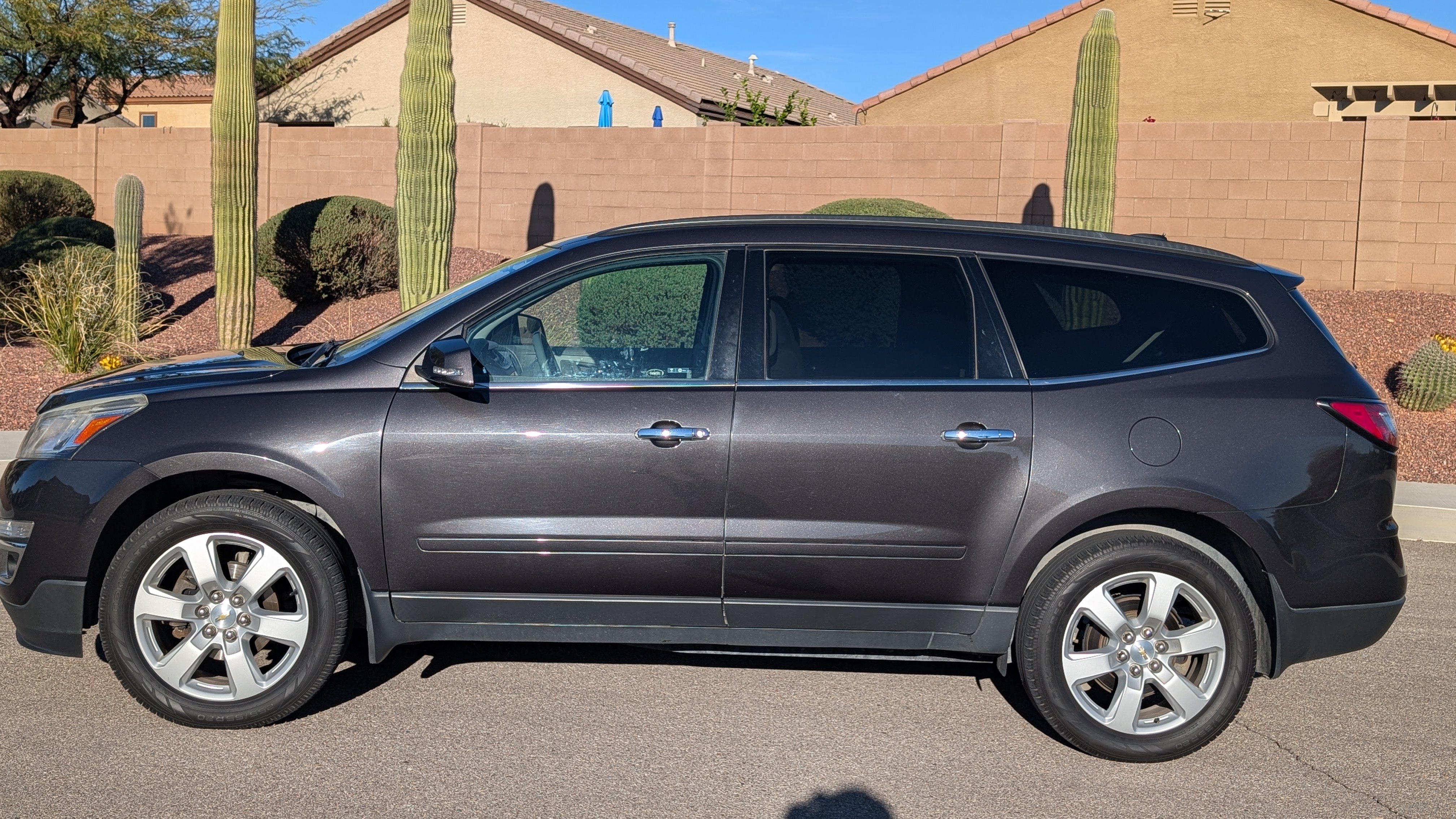 Used 2017 Chevrolet Traverse LT w/ Style and Technology Package AWD/4WD image 9