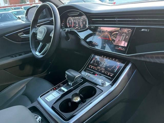 Used 2019 Audi Q8 Prestige image 26