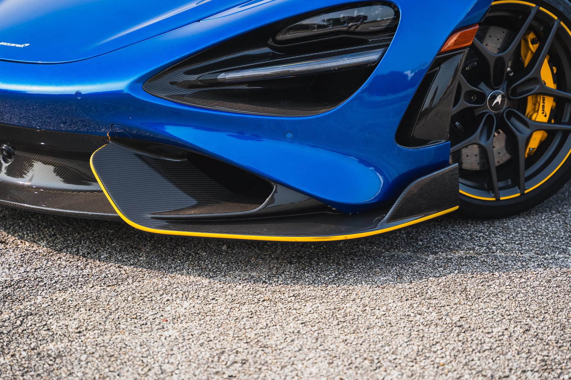 Used 2022 McLaren 765LT RWD image 8