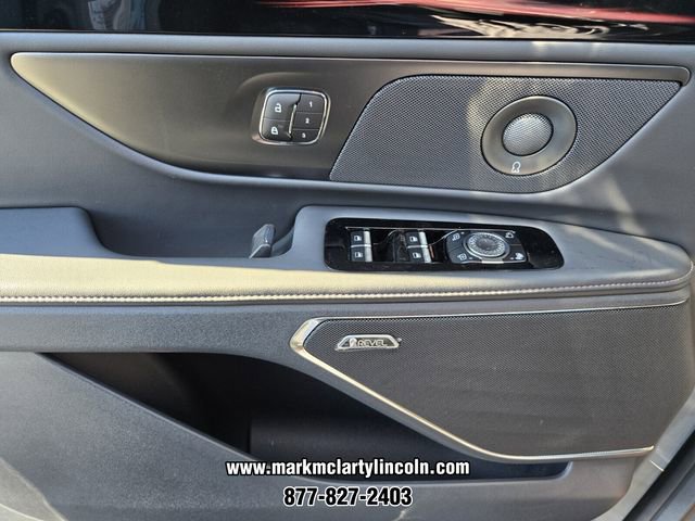 New 2026 Lincoln Nautilus Reserve image 23