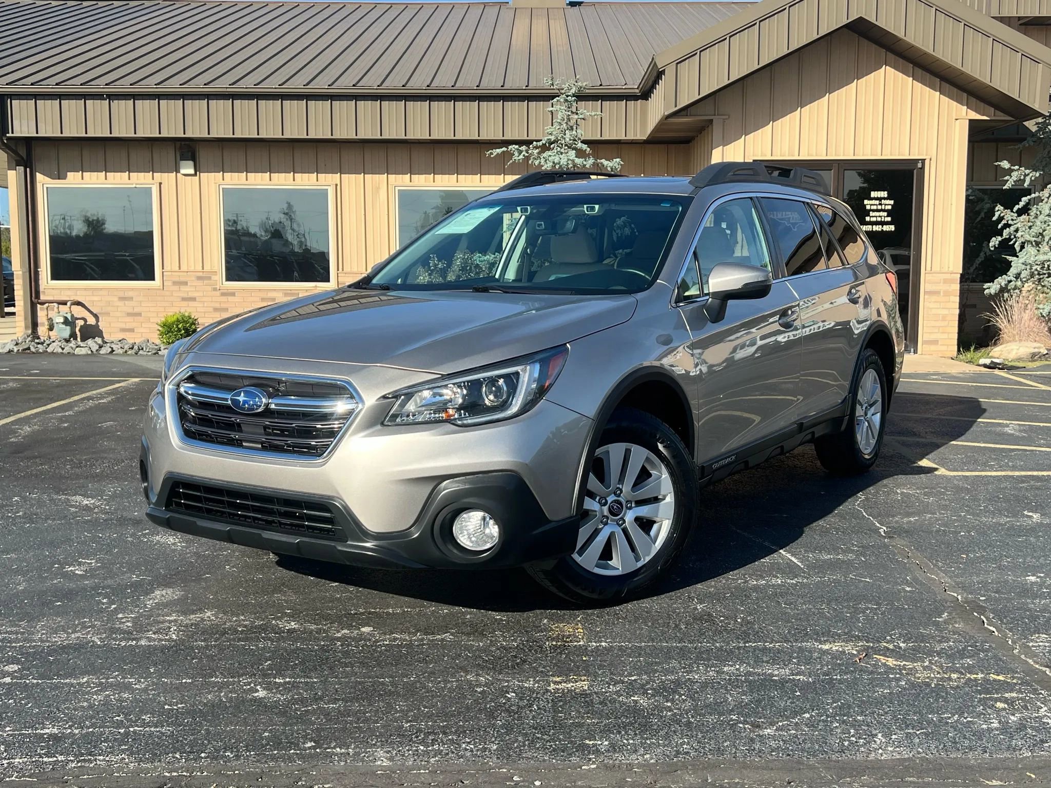 Used 2019 Subaru Outback 2.5i Premium w/ Protection Package #1 image 2