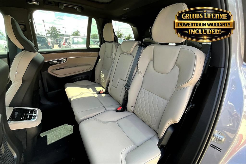 Certified 2026 Volvo XC90 B5 Plus w/ Protection Package Premier AWD/4WD image 19
