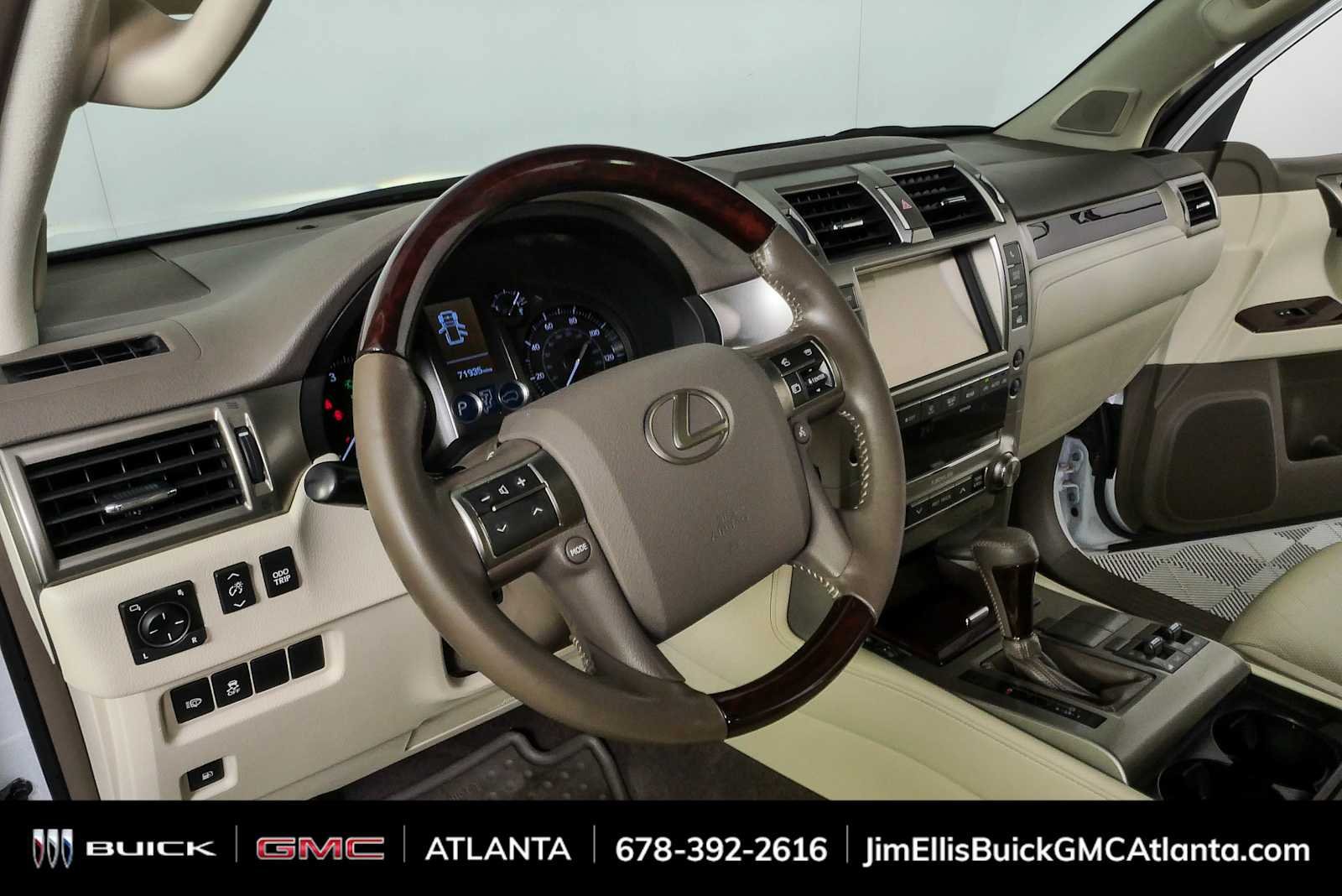 Used 2019 Lexus GX 460 Premium w/ Premium Package AWD/4WD image 4