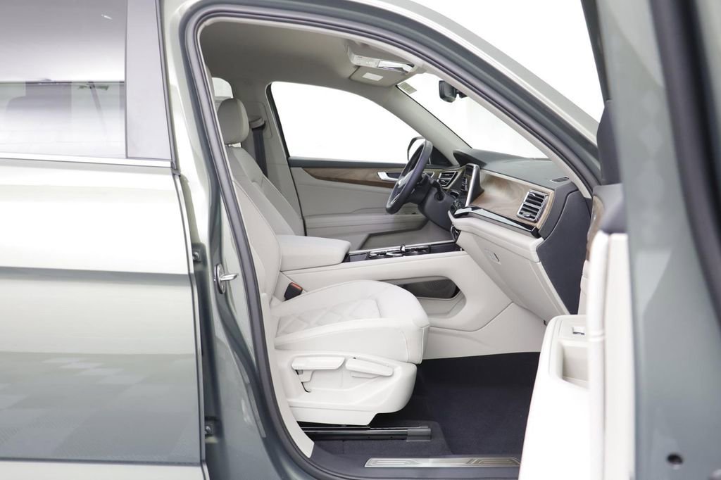 New 2026 Volkswagen Atlas SE AWD/4WD image 19