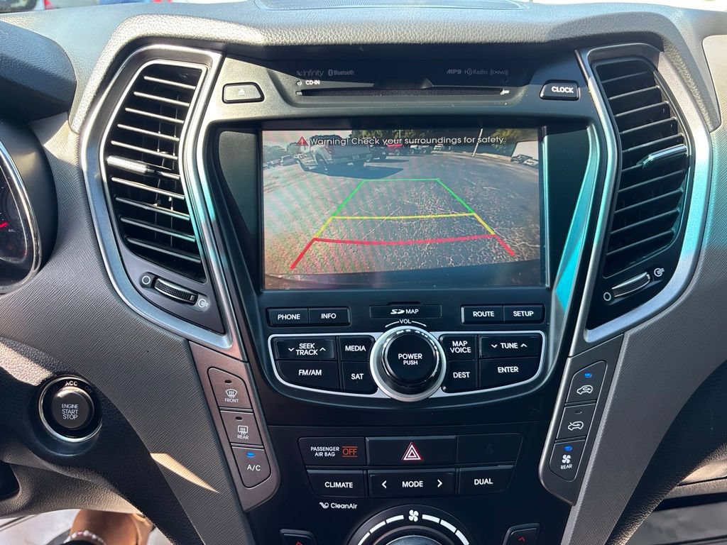 Used 2015 Hyundai Santa Fe Limited w/ Option Group 04 FWD image 27