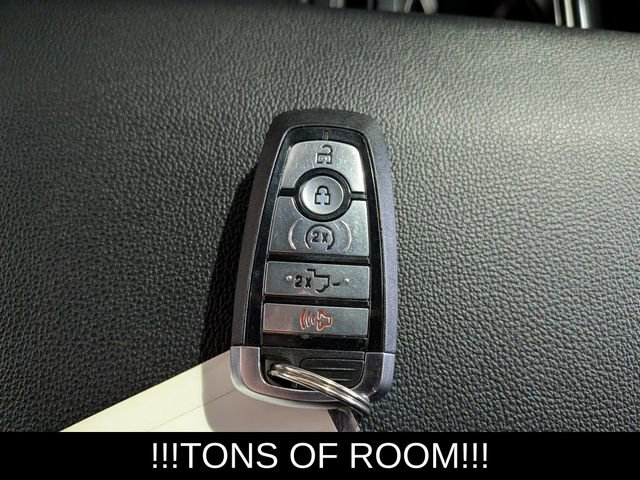 Used 2022 Ford F150 XLT w/ Equipment Group 302A High image 39