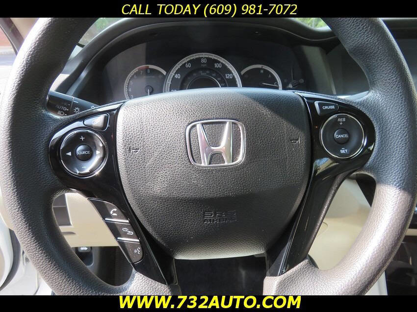 Used 2017 Honda Accord LX image 25