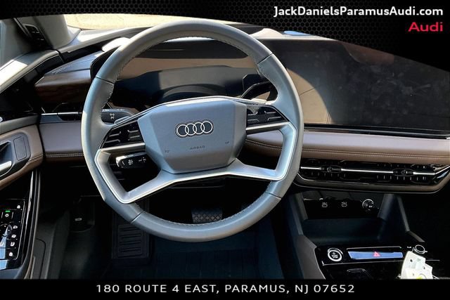 Used 2025 Audi A6 e-tron Premium Plus w/ Premium Plus AWD/4WD image 5