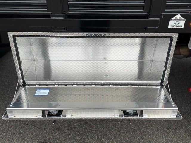 New 2026 Ford F650 2WD Regular Cab Super Duty image 5