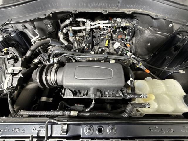 Used 2021 Ford Explorer XLT w/ Equipment Group 202A image 30