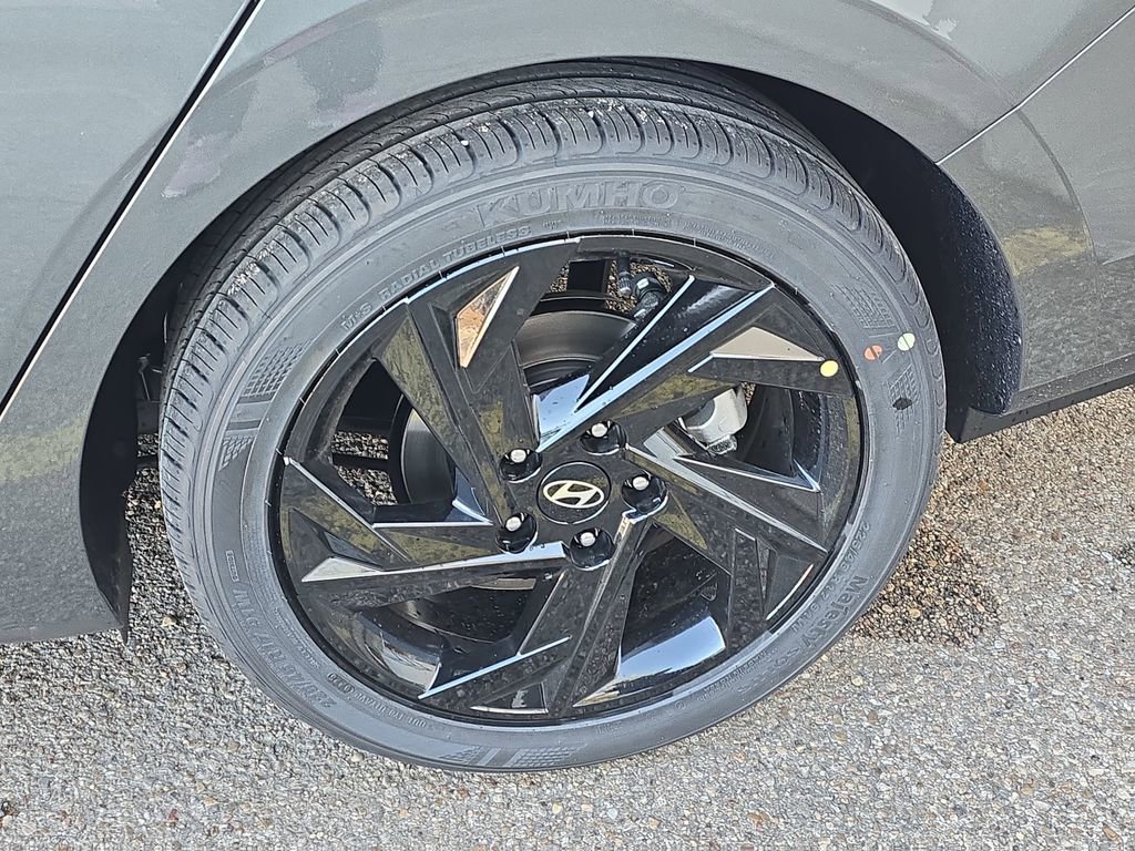 New 2026 Hyundai Elantra Sport w/ Cargo Package image 30