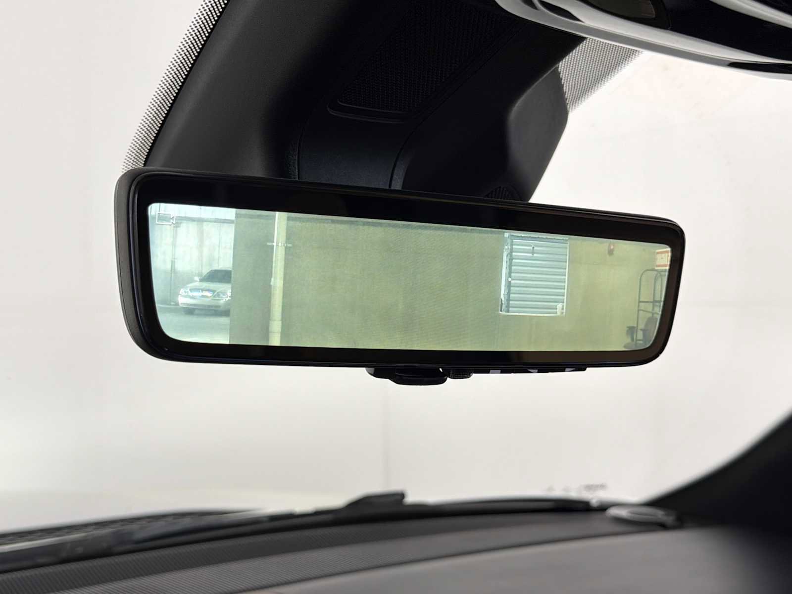 Used 2022 Jeep Grand Wagoneer Series III w/ Rear Seat Video Group 1 image 40