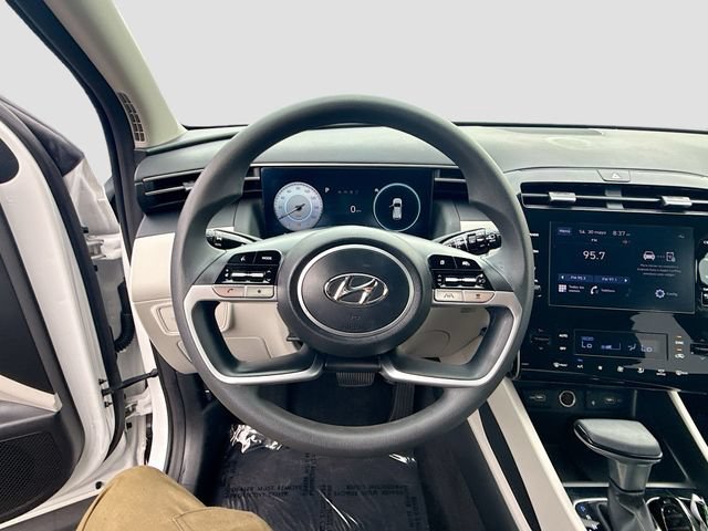 Certified 2024 Hyundai Tucson SEL FWD image 11