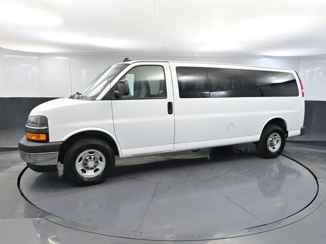 Used 2017 Chevrolet Express 3500 LT w/ LT Preferred Equipment Group image 10