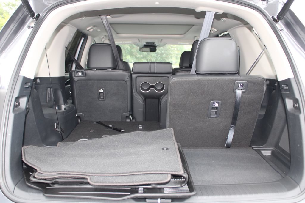 Certified 2025 Honda Pilot Touring image 39