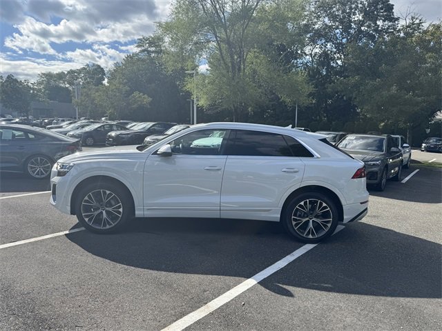 Certified 2024 Audi Q8 Premium Plus image 9